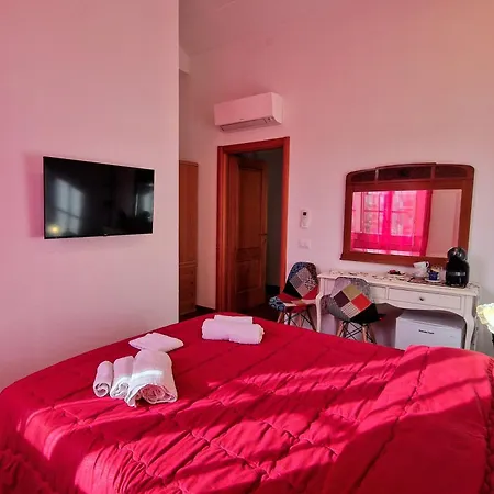 Con Bagno Privato In Piazza Galilei Ubytování v soukromí Cagliari